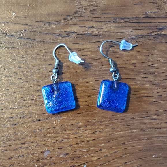 Blue Earrings - Picture 1 of 2